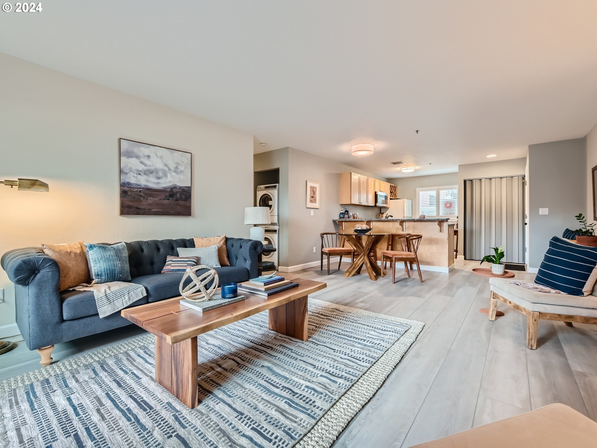 930 NW NAITO PKWY K16