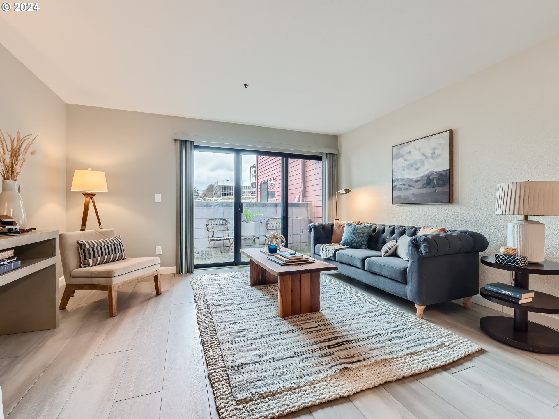 930 NW NAITO PKWY K16