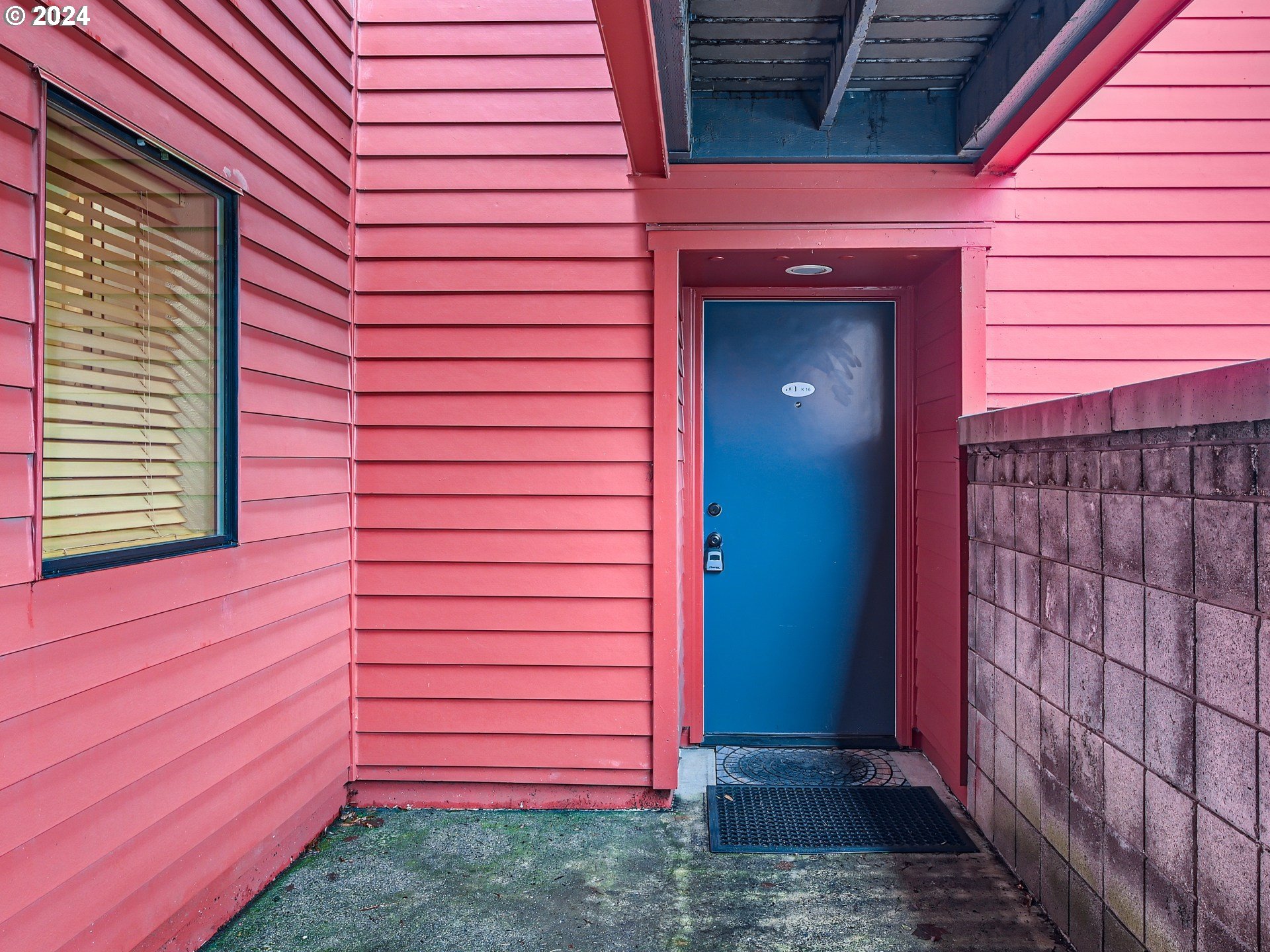 930 NW NAITO PKWY K16