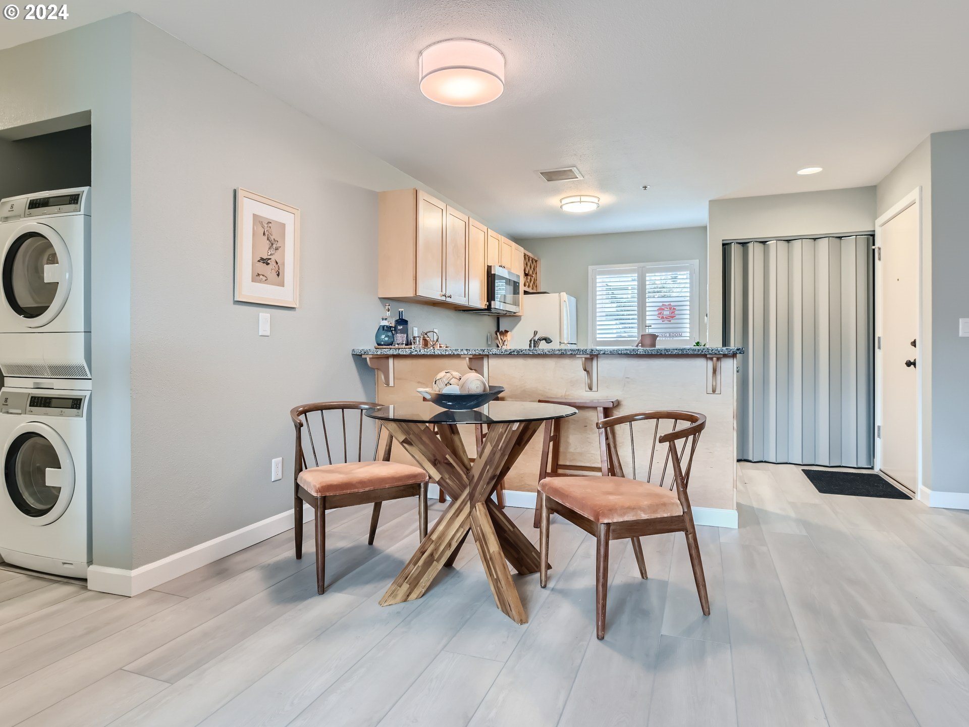 930 NW NAITO PKWY K16