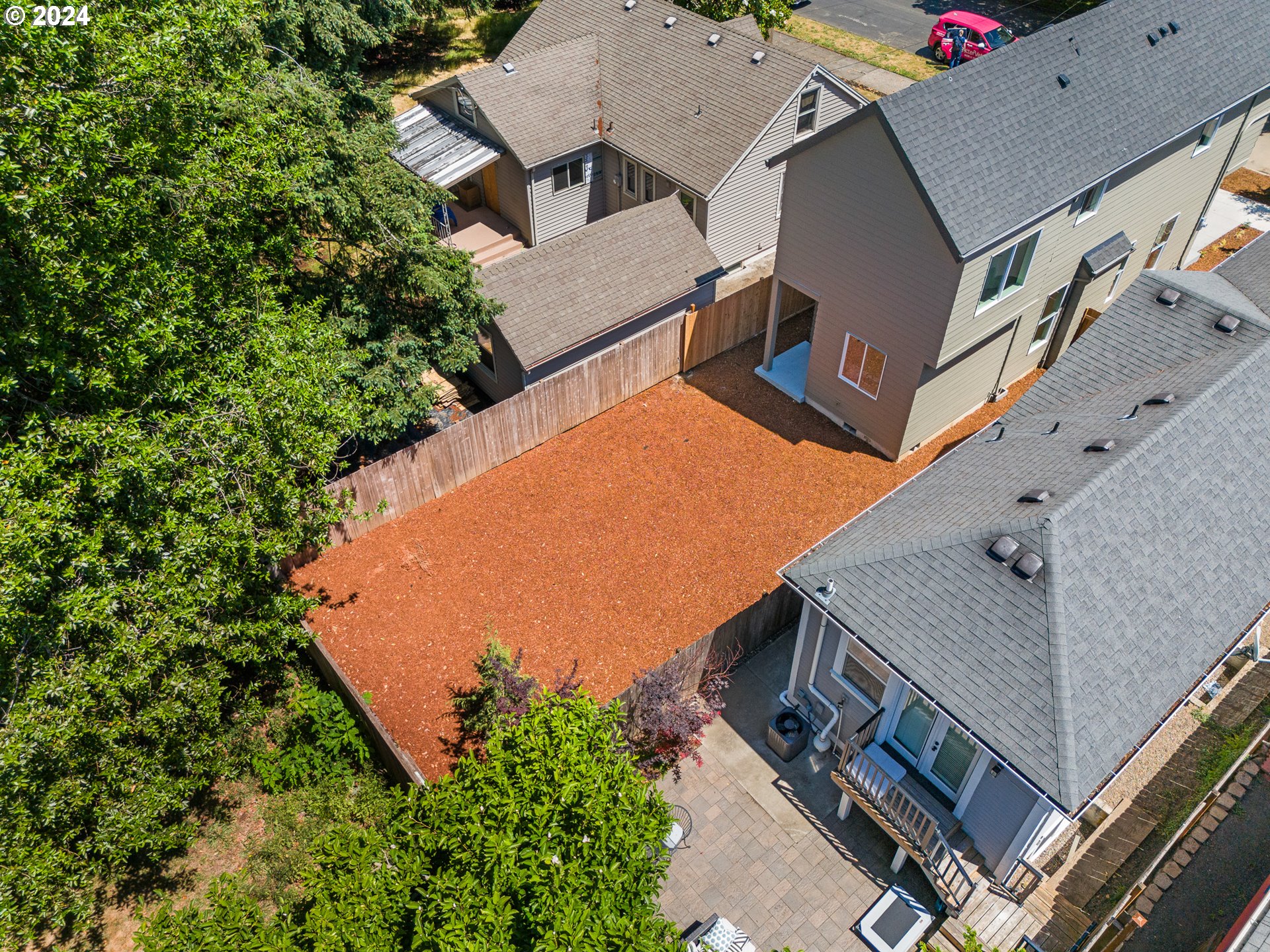 4835 NE Cesar E Chavez BLVD