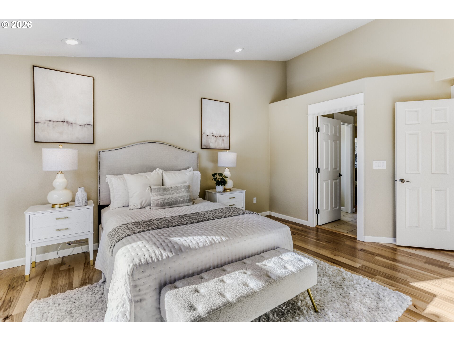 9001 SW ROBERT GRAY LN