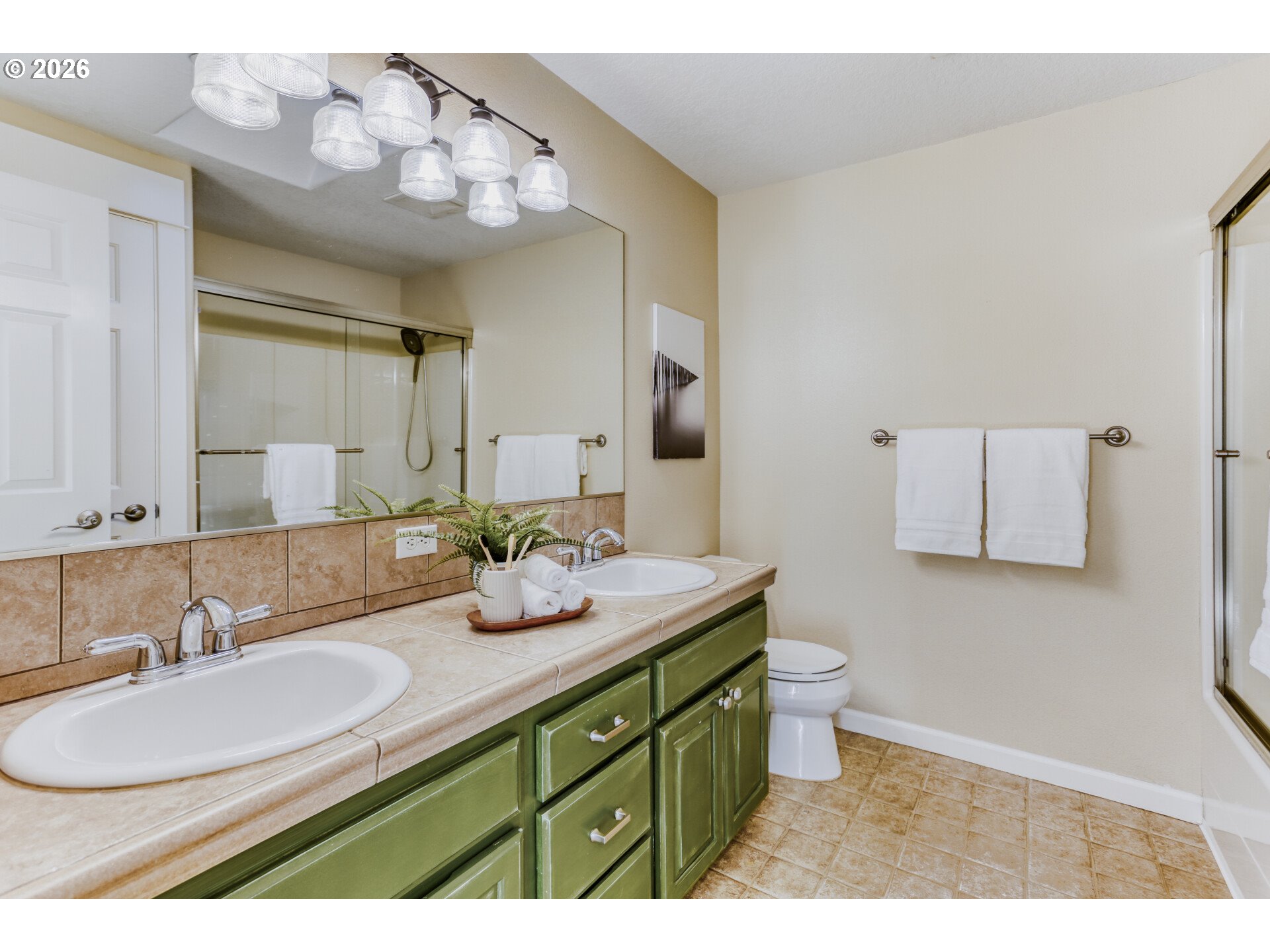 9001 SW ROBERT GRAY LN