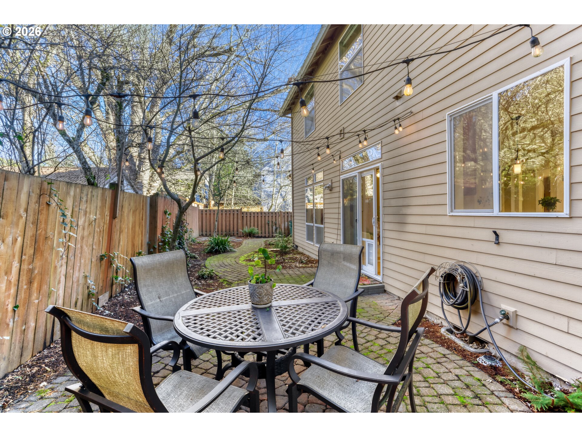 9001 SW ROBERT GRAY LN