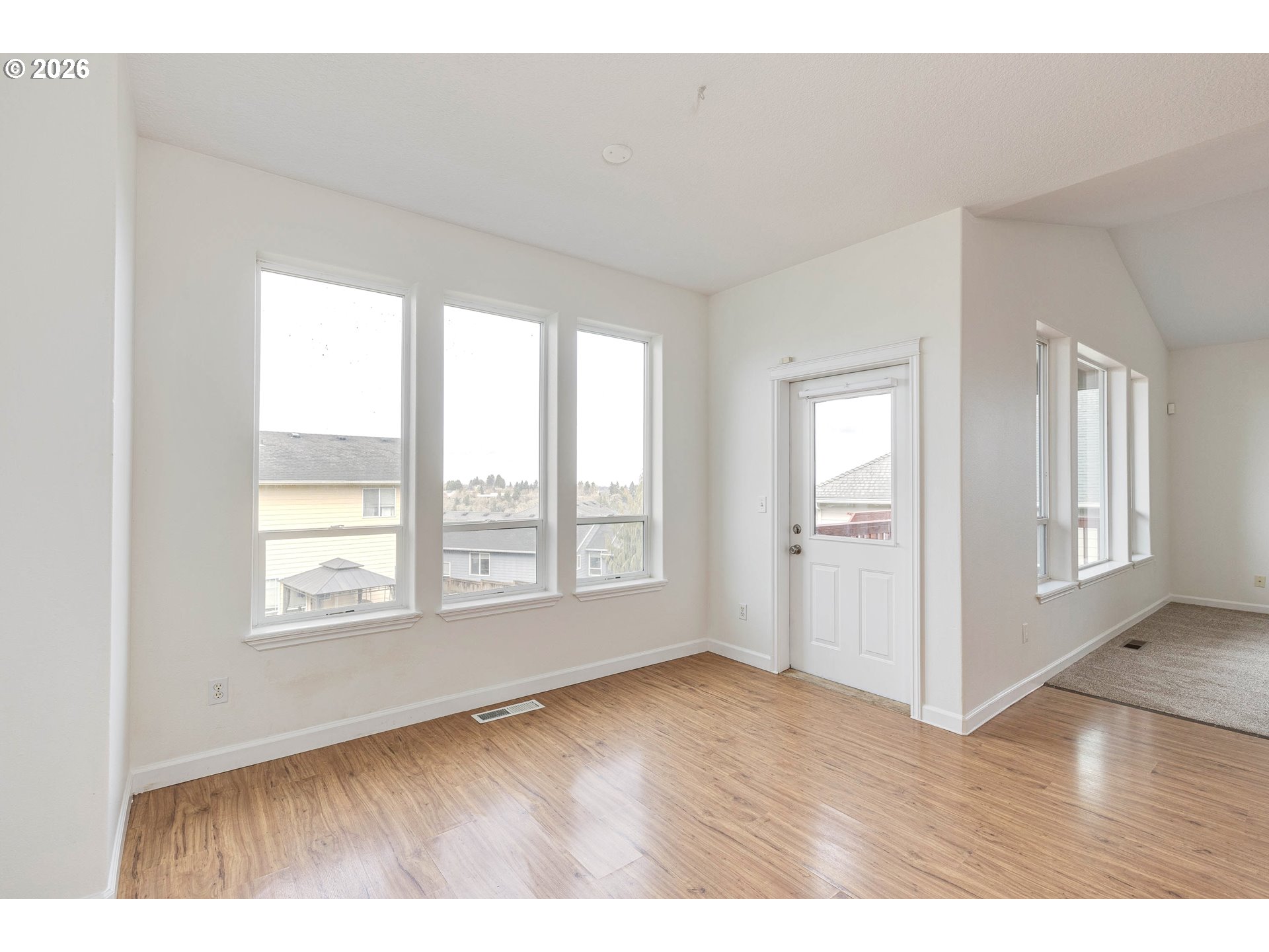 979 BURLEY HILL DR NW