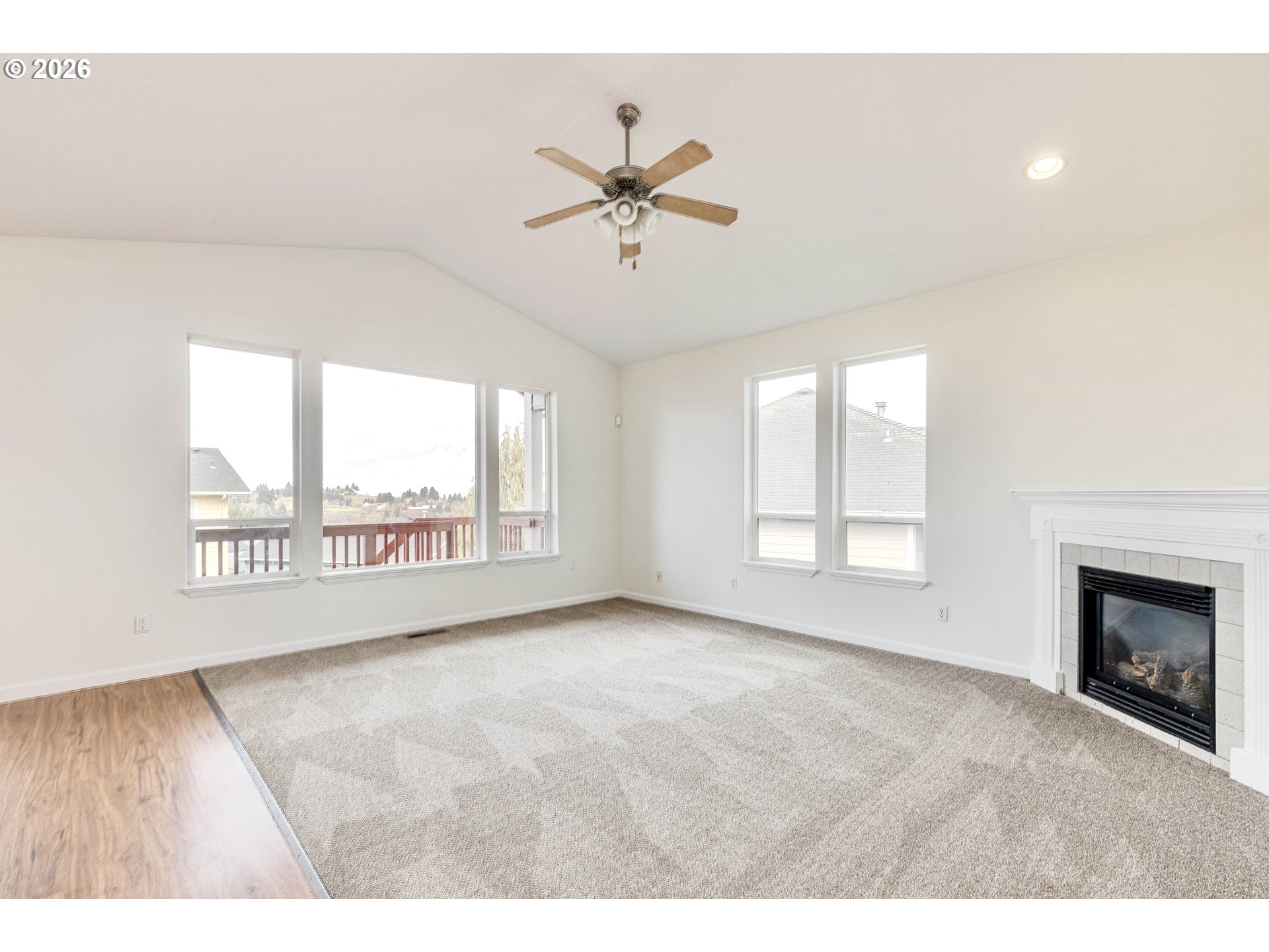 979 BURLEY HILL DR NW