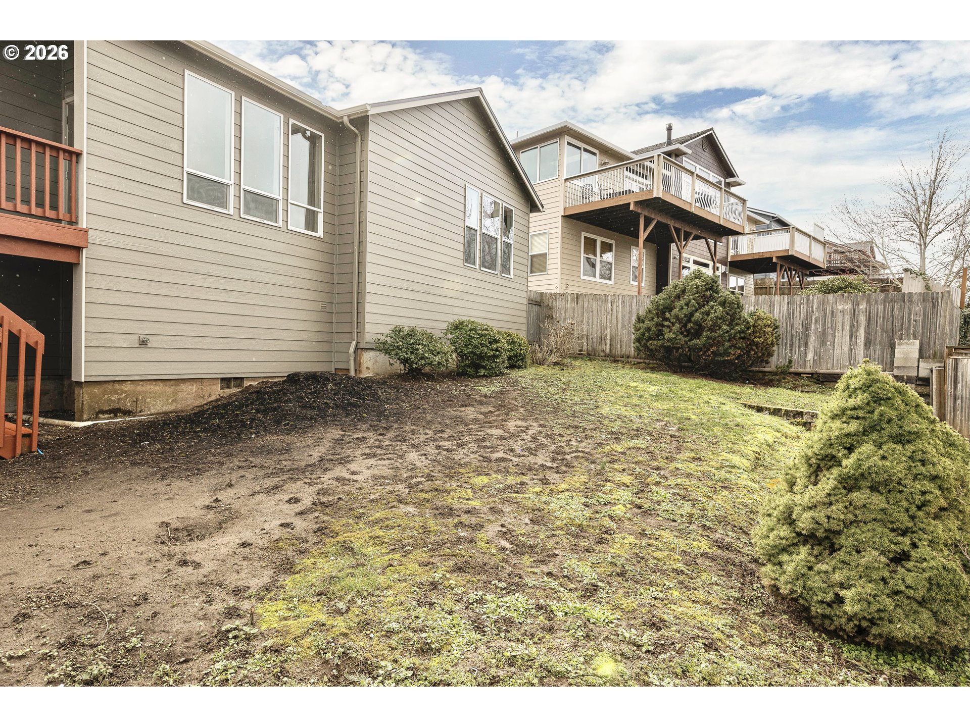 979 BURLEY HILL DR NW