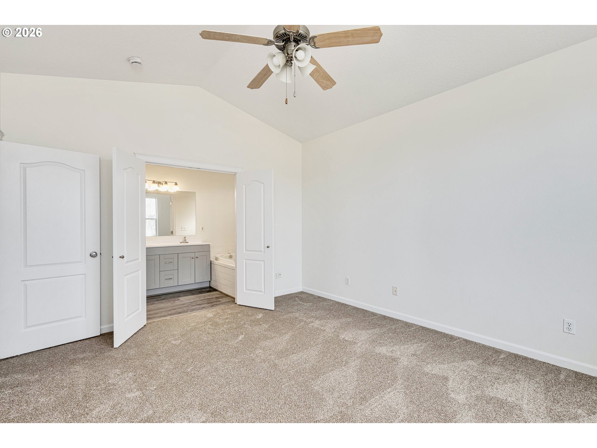 979 BURLEY HILL DR NW