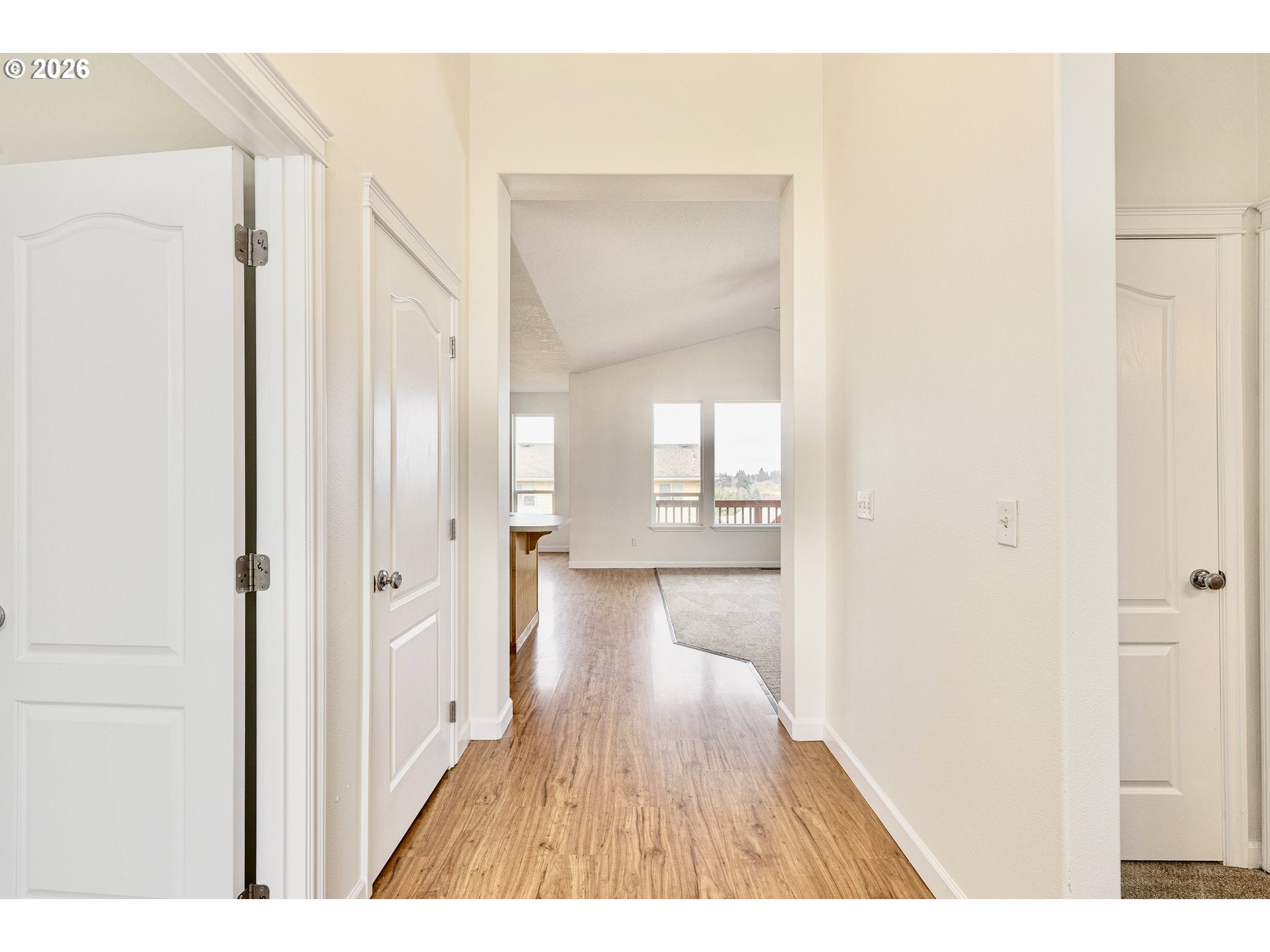 979 BURLEY HILL DR NW