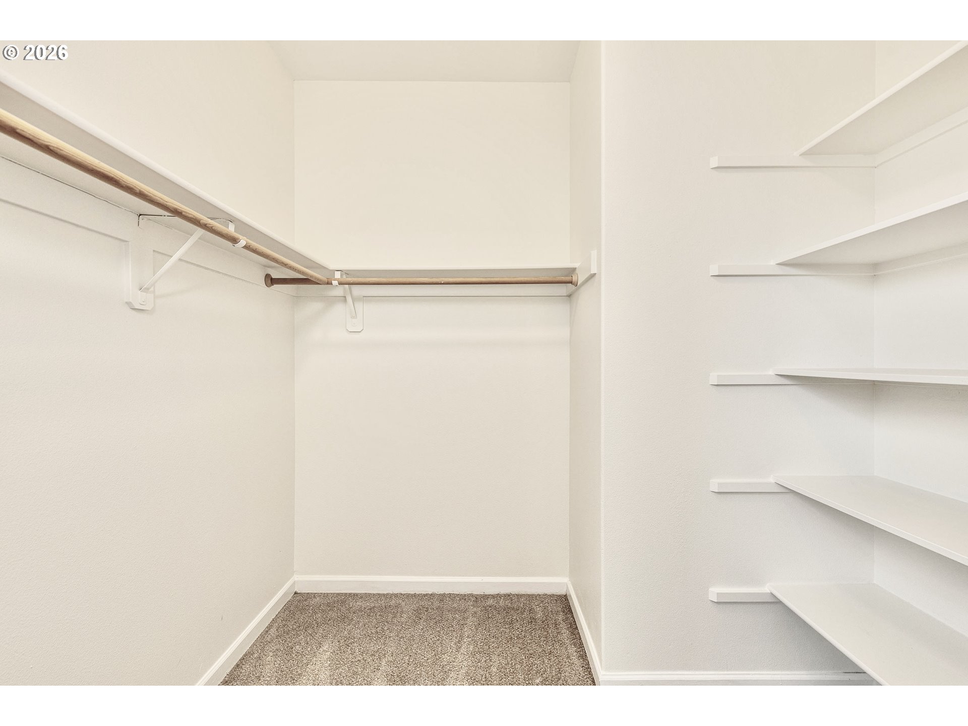 979 BURLEY HILL DR NW