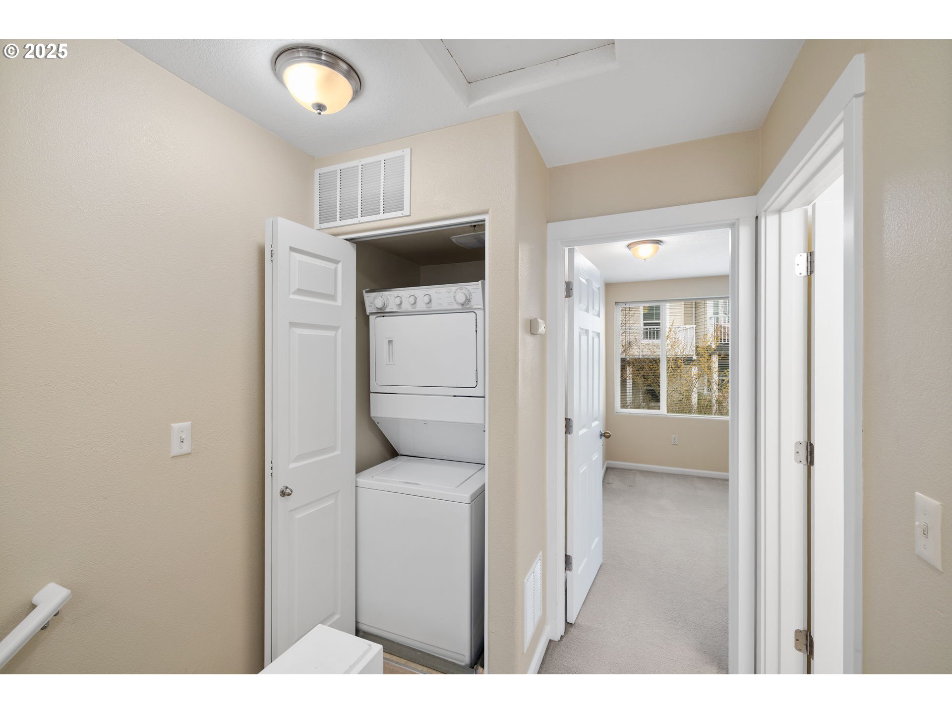 15205 SW WARBLER WAY 102