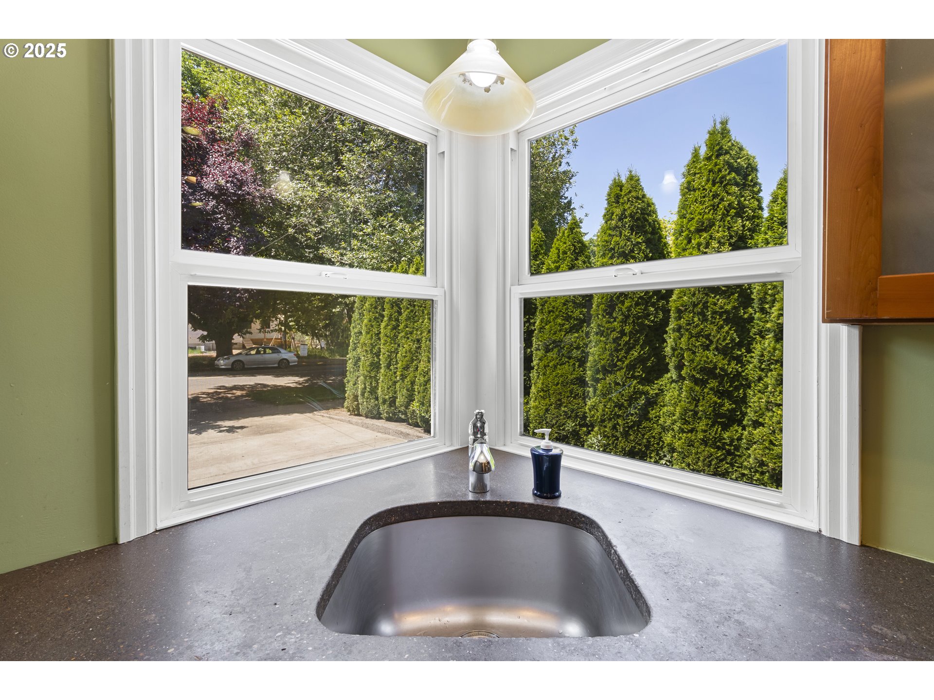 7936 N CHAUTAUQUA BLVD