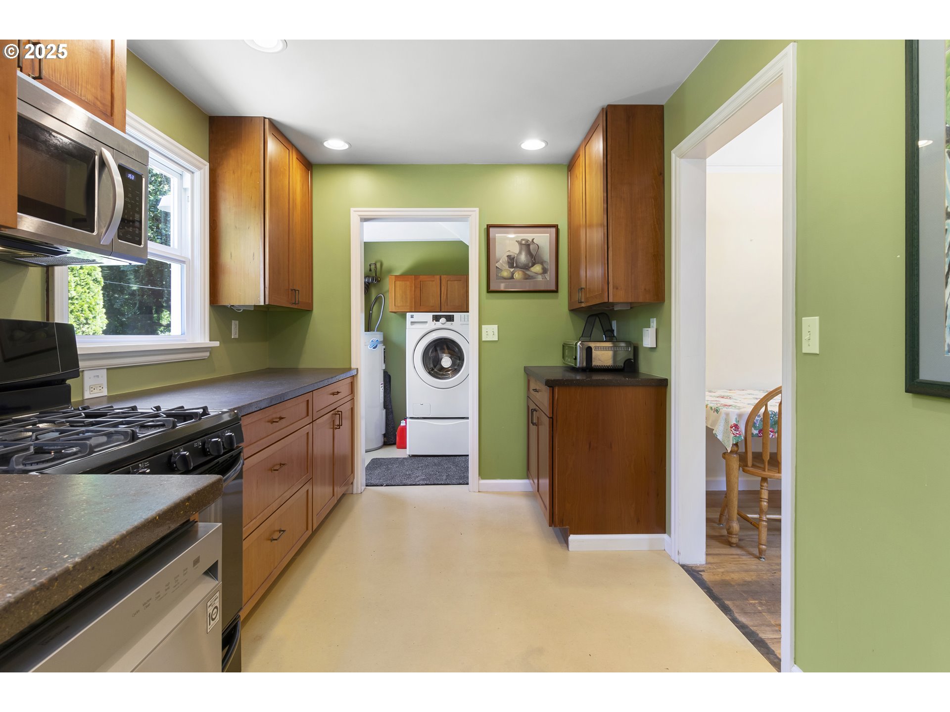 7936 N CHAUTAUQUA BLVD