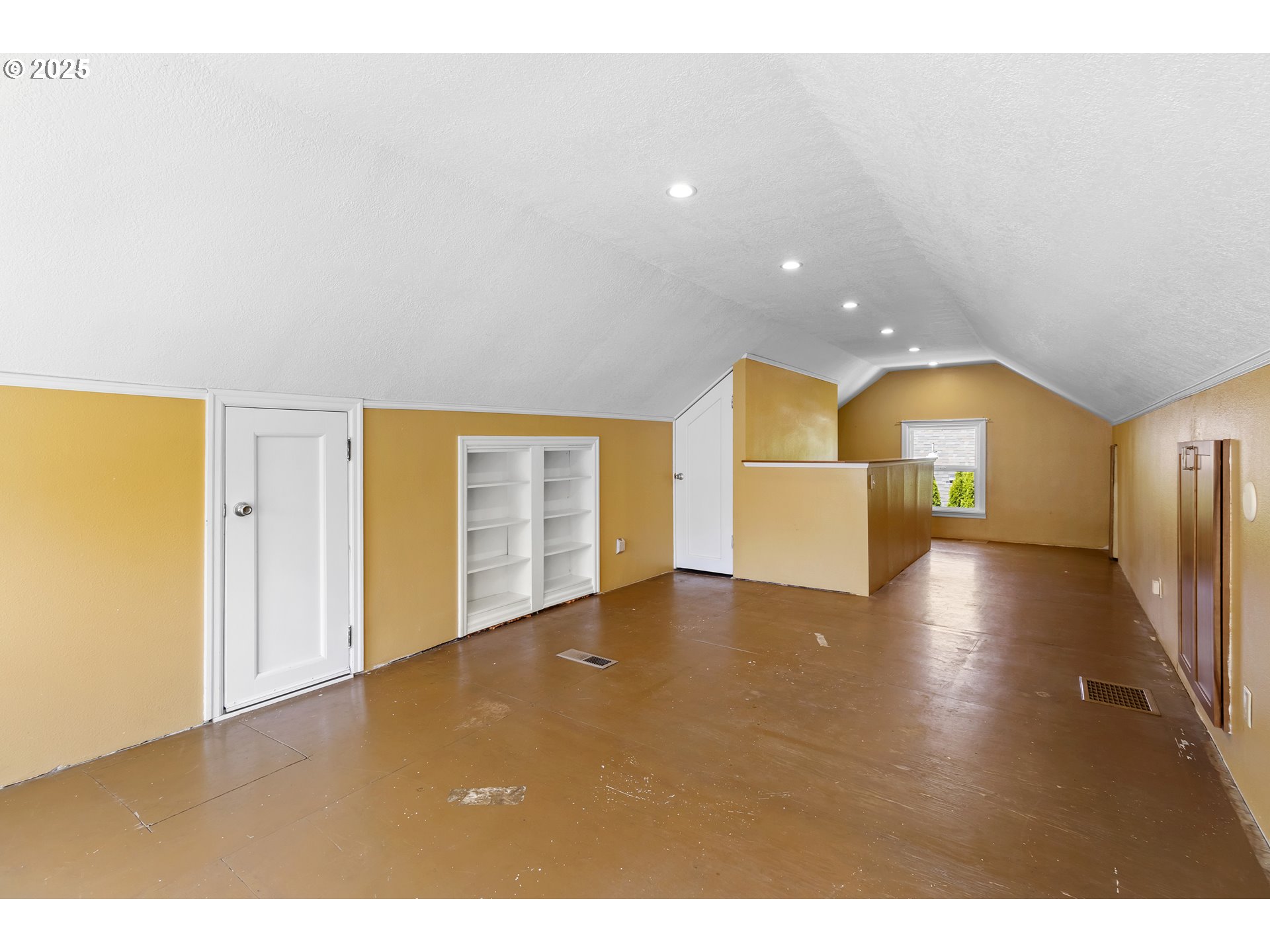 7936 N CHAUTAUQUA BLVD