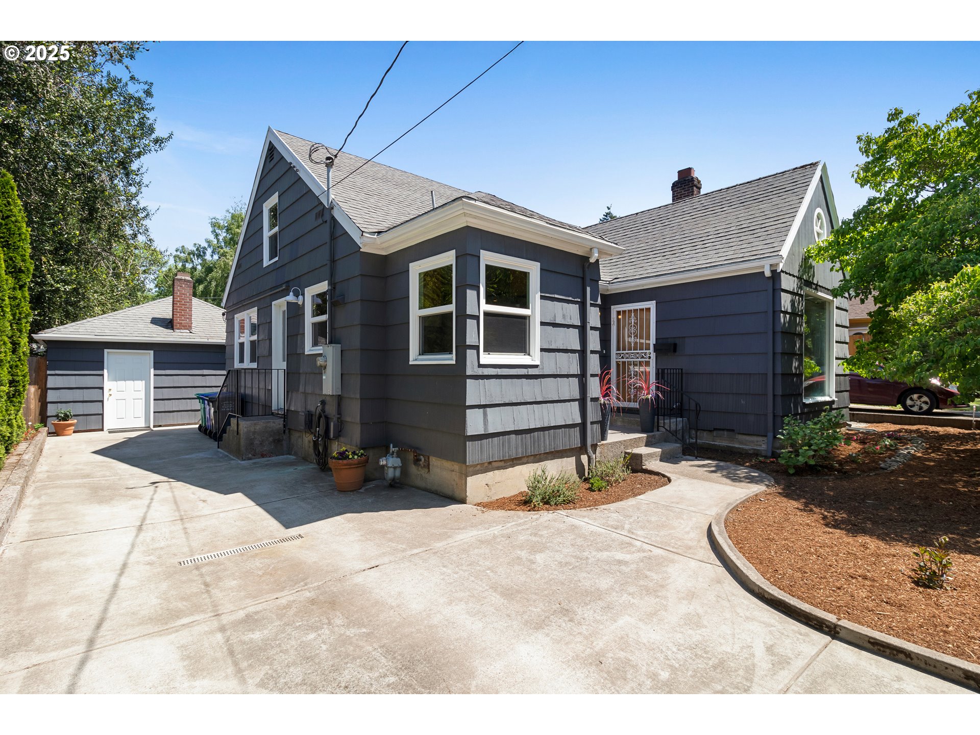 7936 N CHAUTAUQUA BLVD