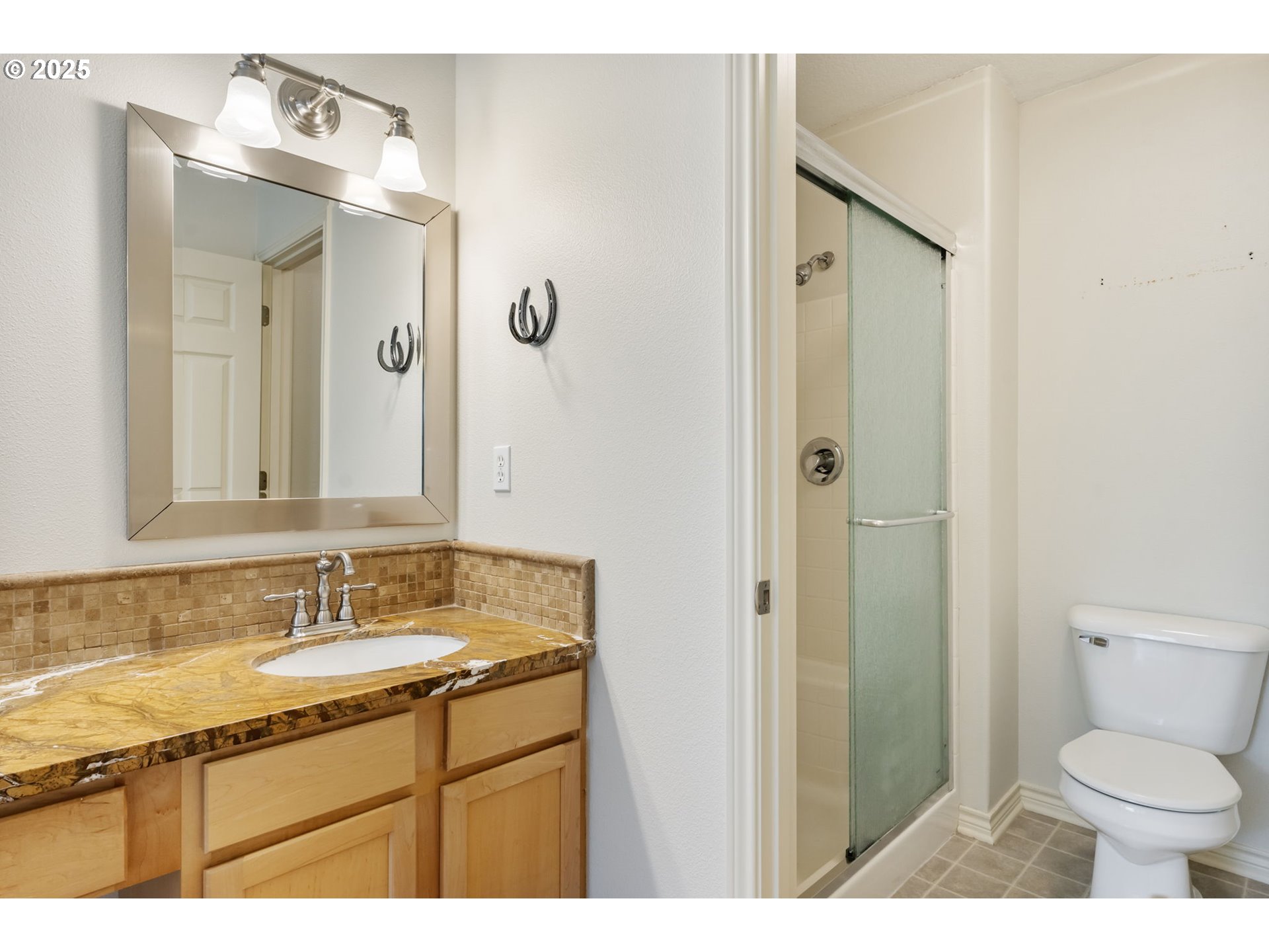 17703 SW HEATHERWOOD LN