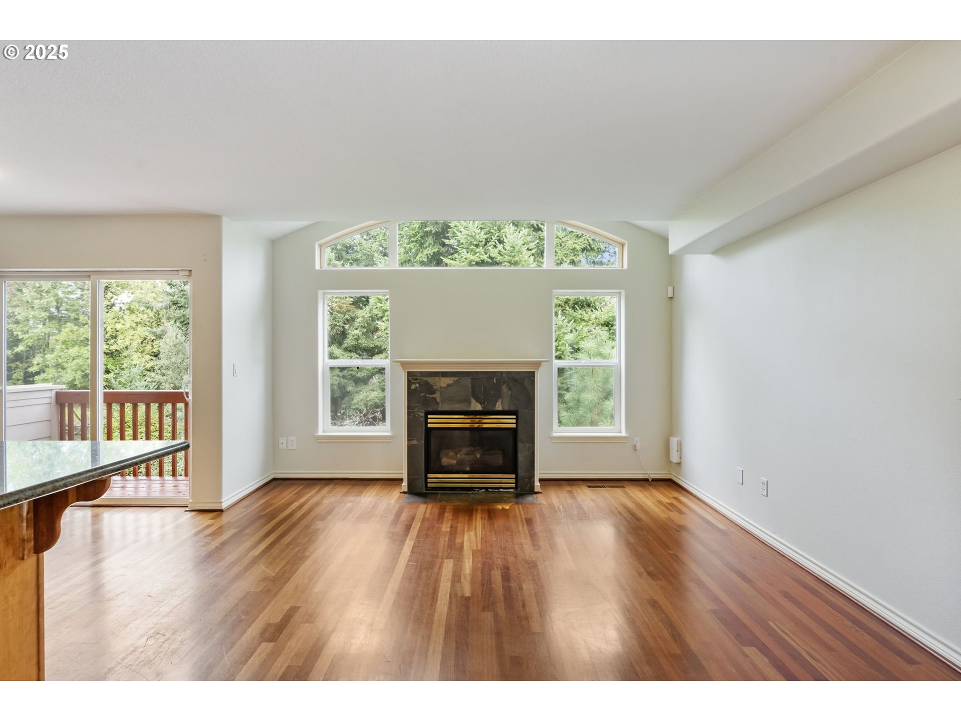 17703 SW HEATHERWOOD LN