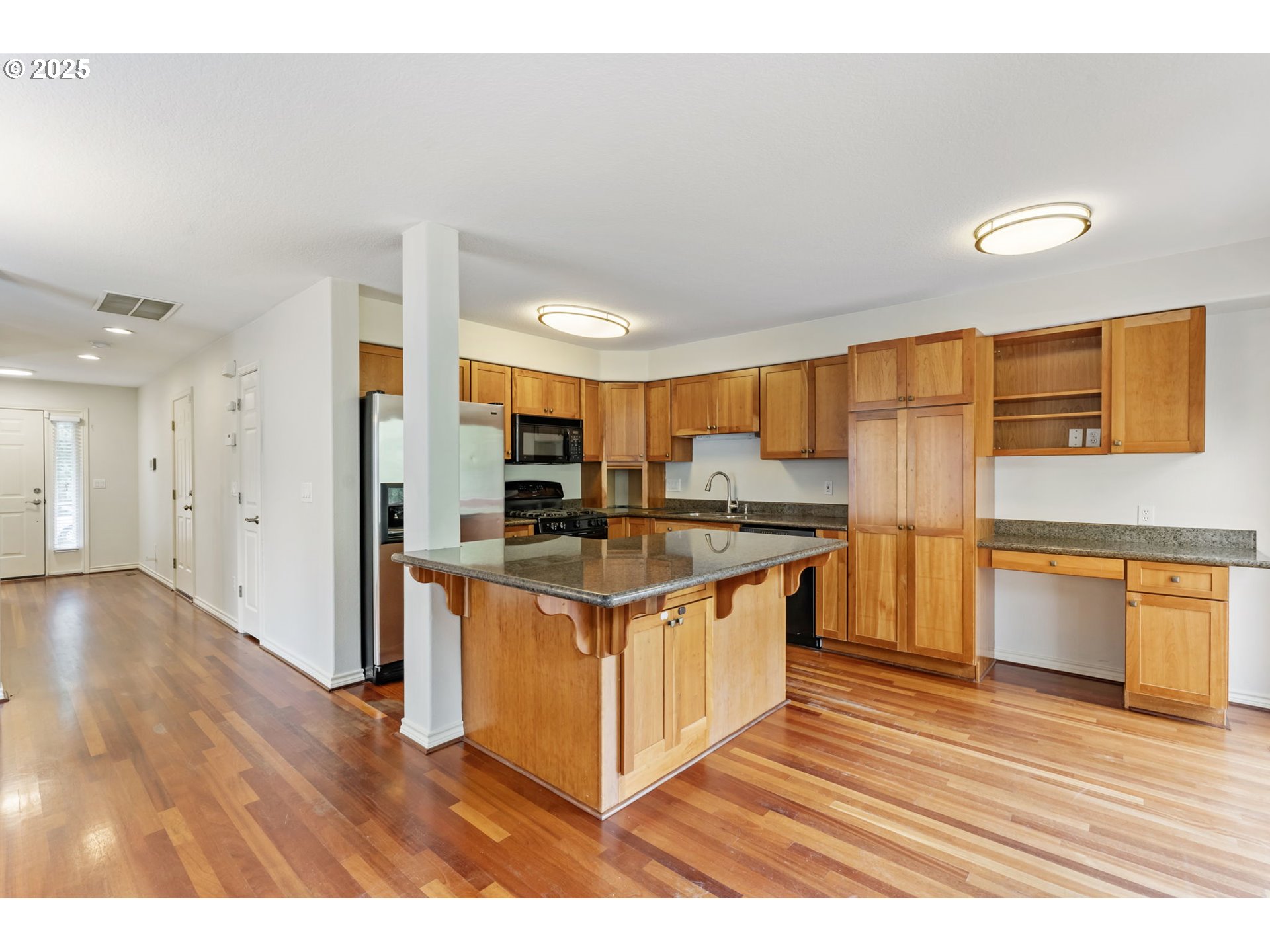 17703 SW HEATHERWOOD LN