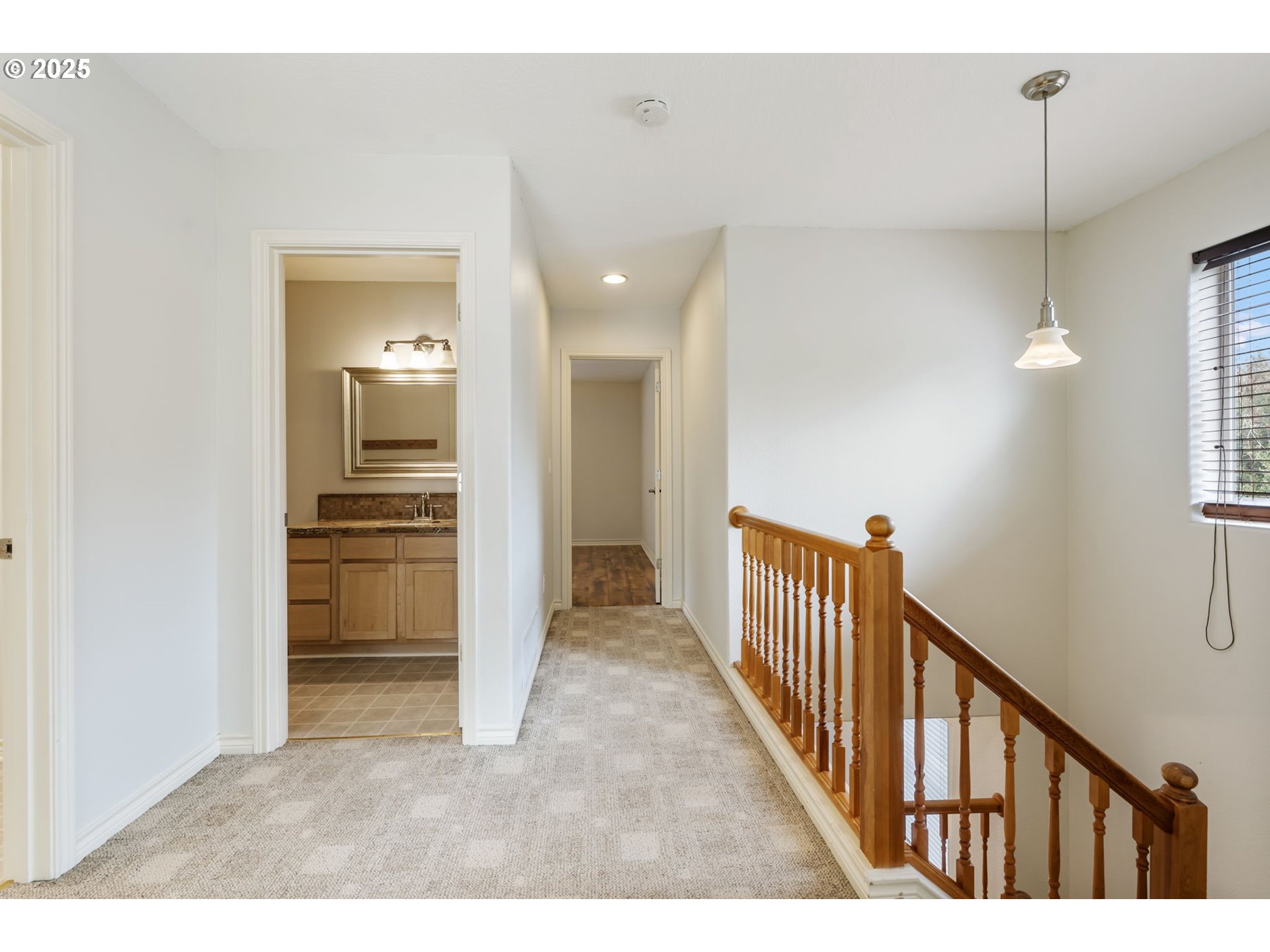 17703 SW HEATHERWOOD LN