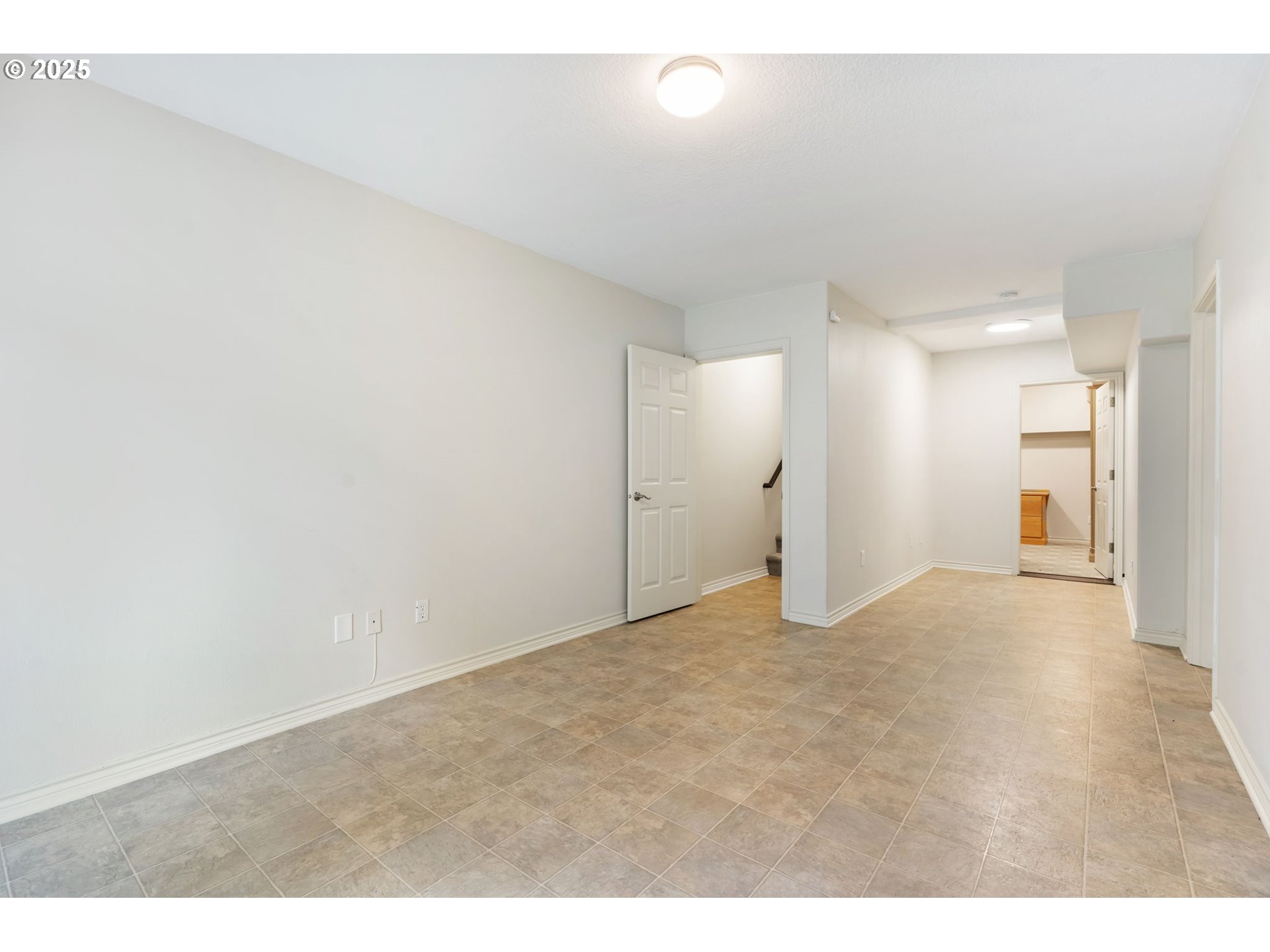 17703 SW HEATHERWOOD LN