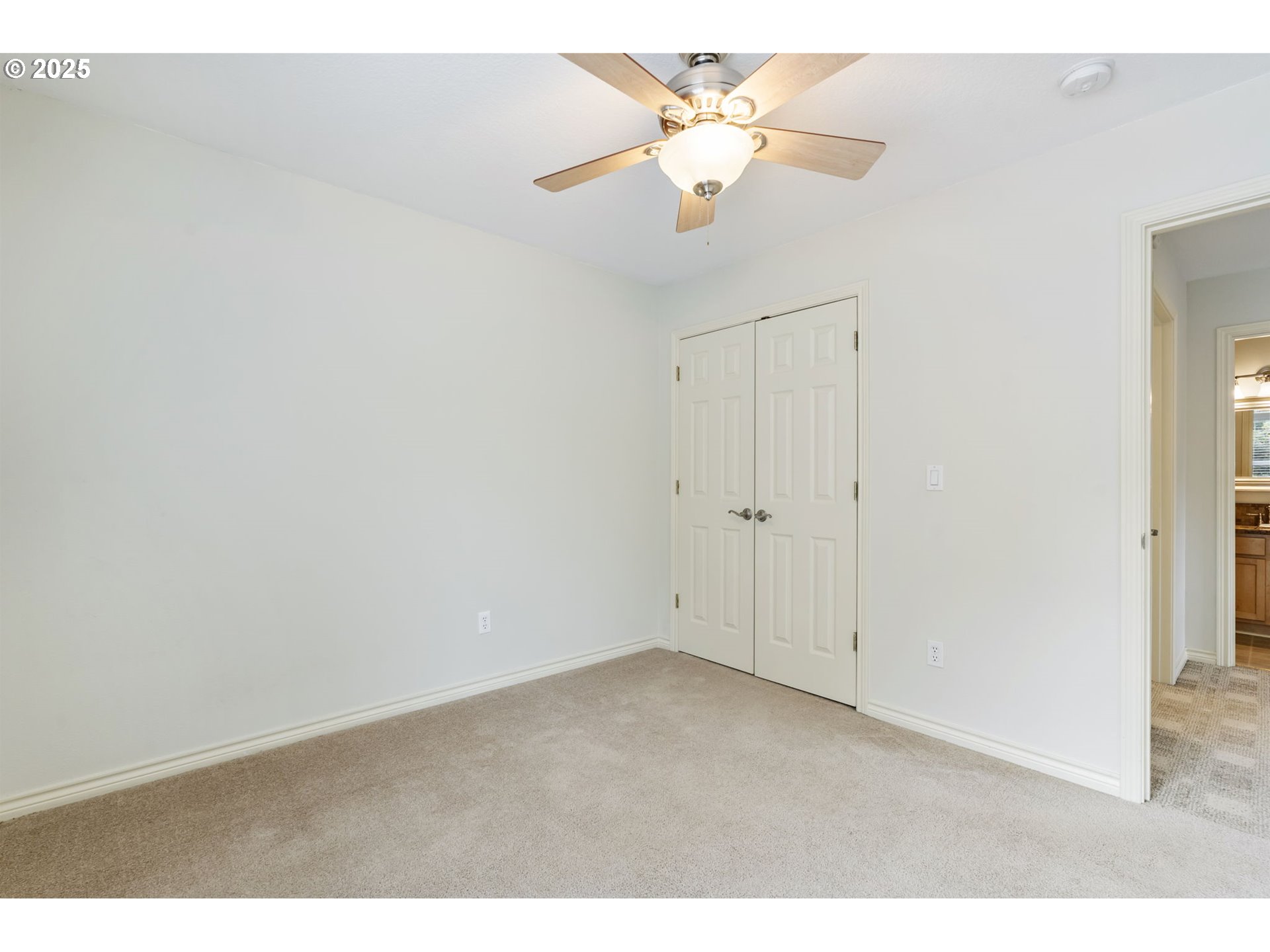 17703 SW HEATHERWOOD LN