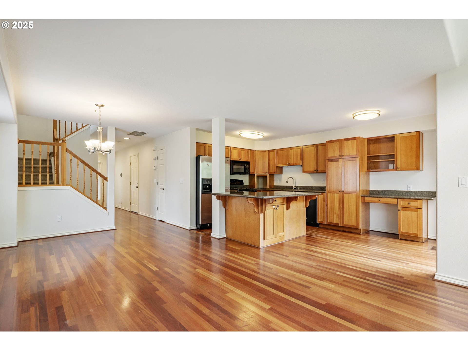 17703 SW HEATHERWOOD LN