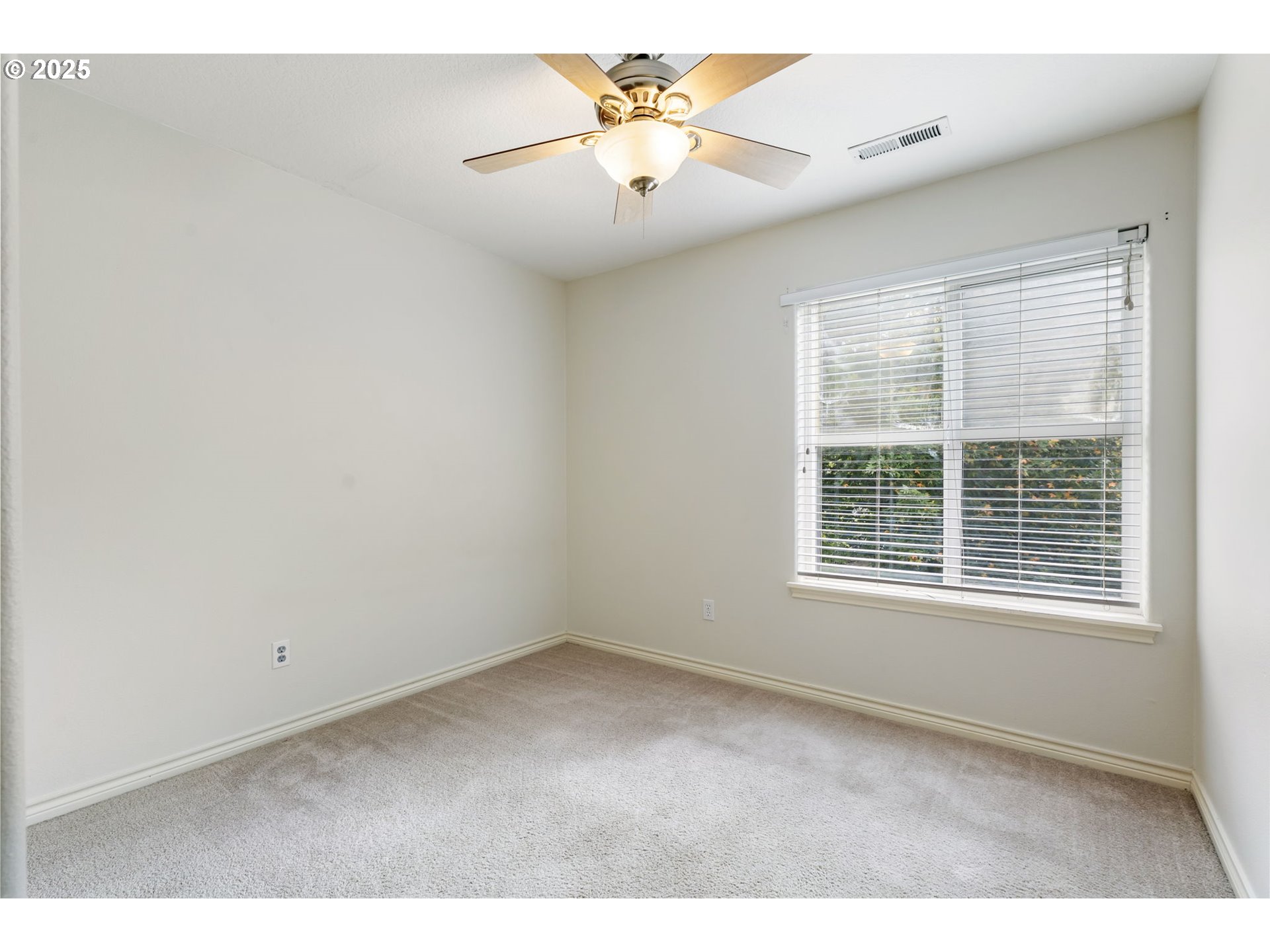 17703 SW HEATHERWOOD LN