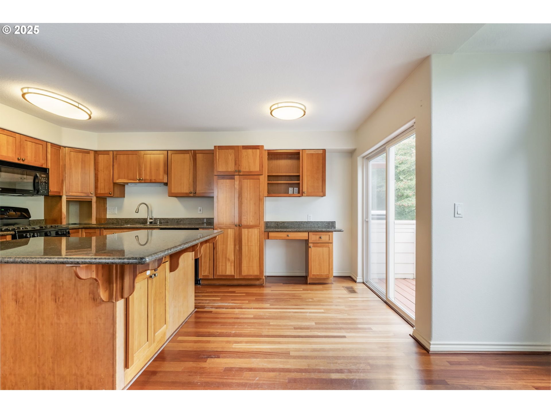 17703 SW HEATHERWOOD LN