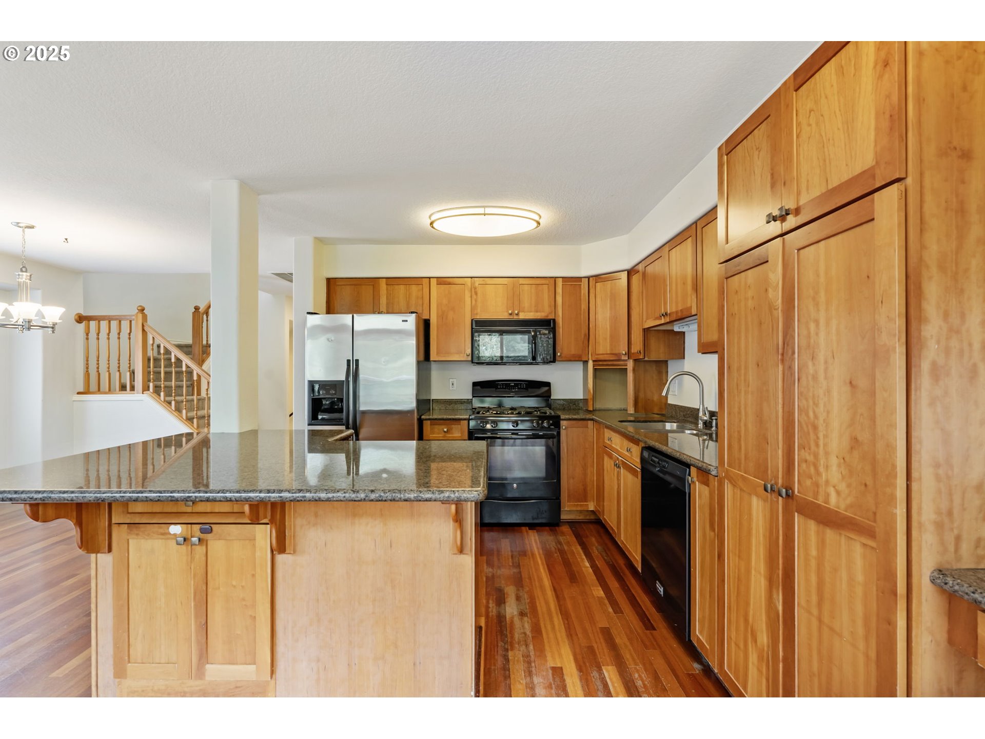 17703 SW HEATHERWOOD LN