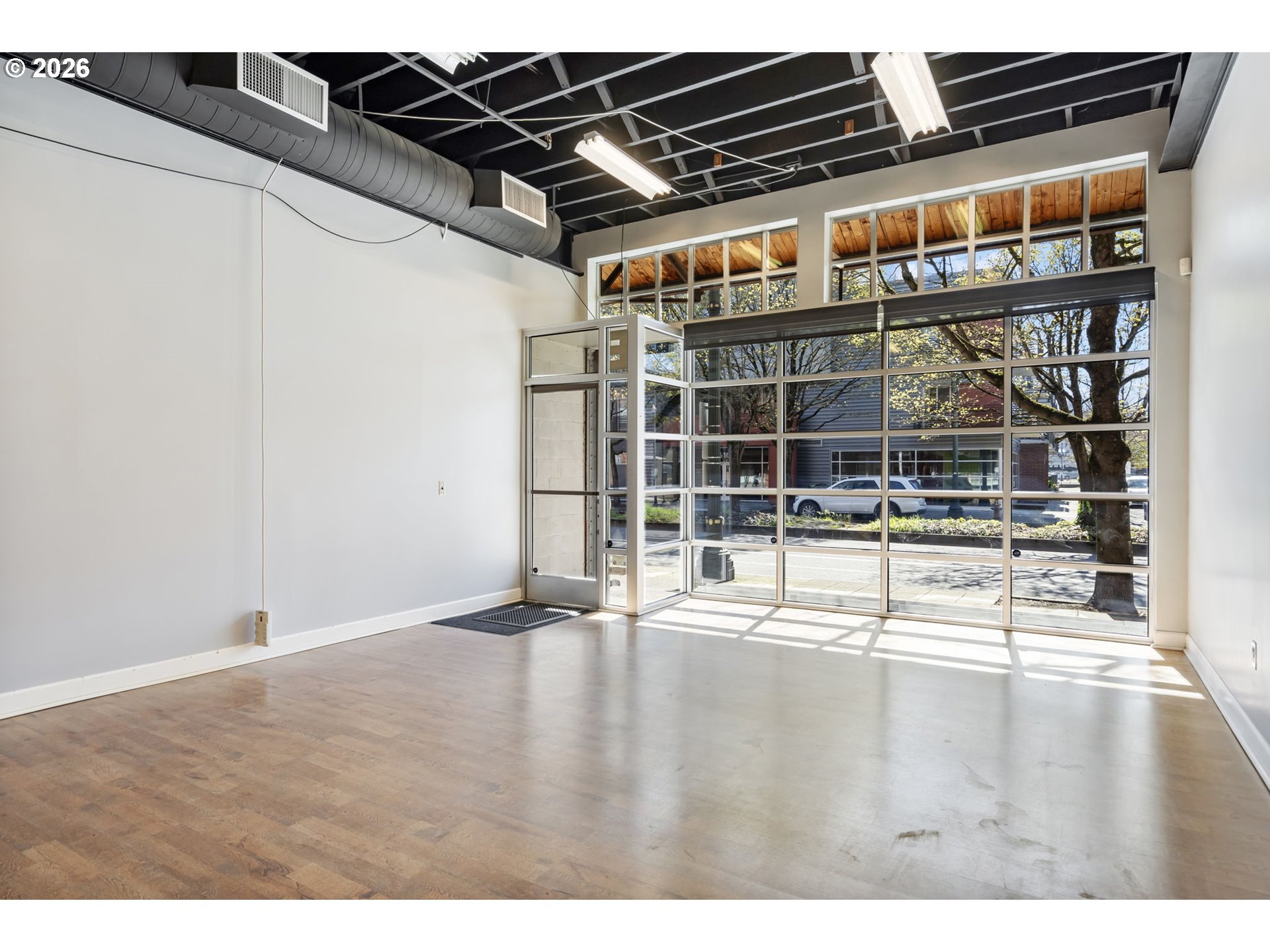 600 NW NAITO PKWY E