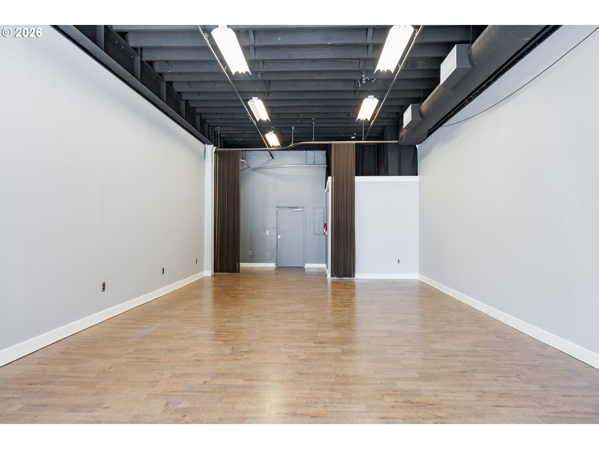 600 NW NAITO PKWY E