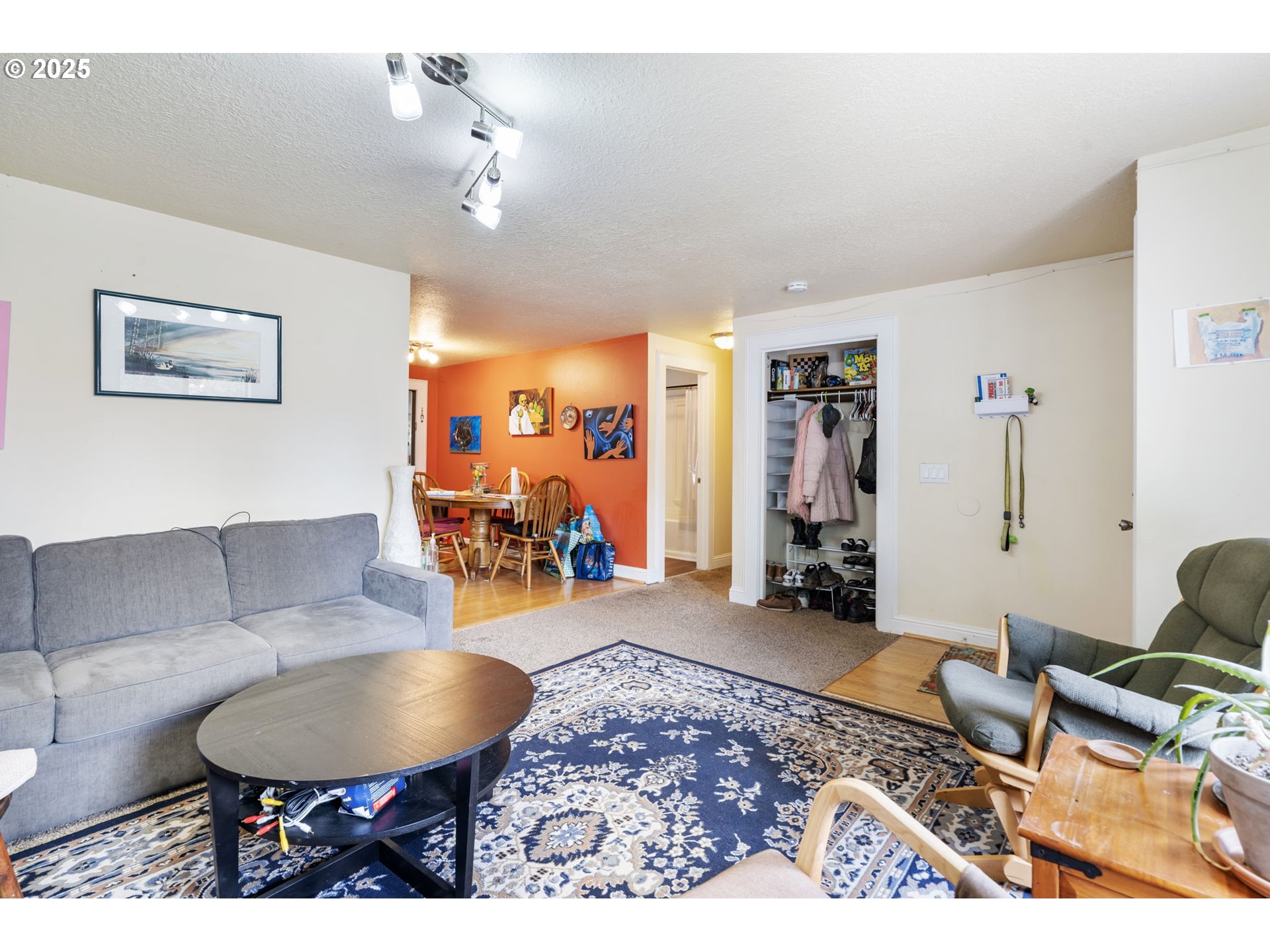 4402 NE EMERSON ST A