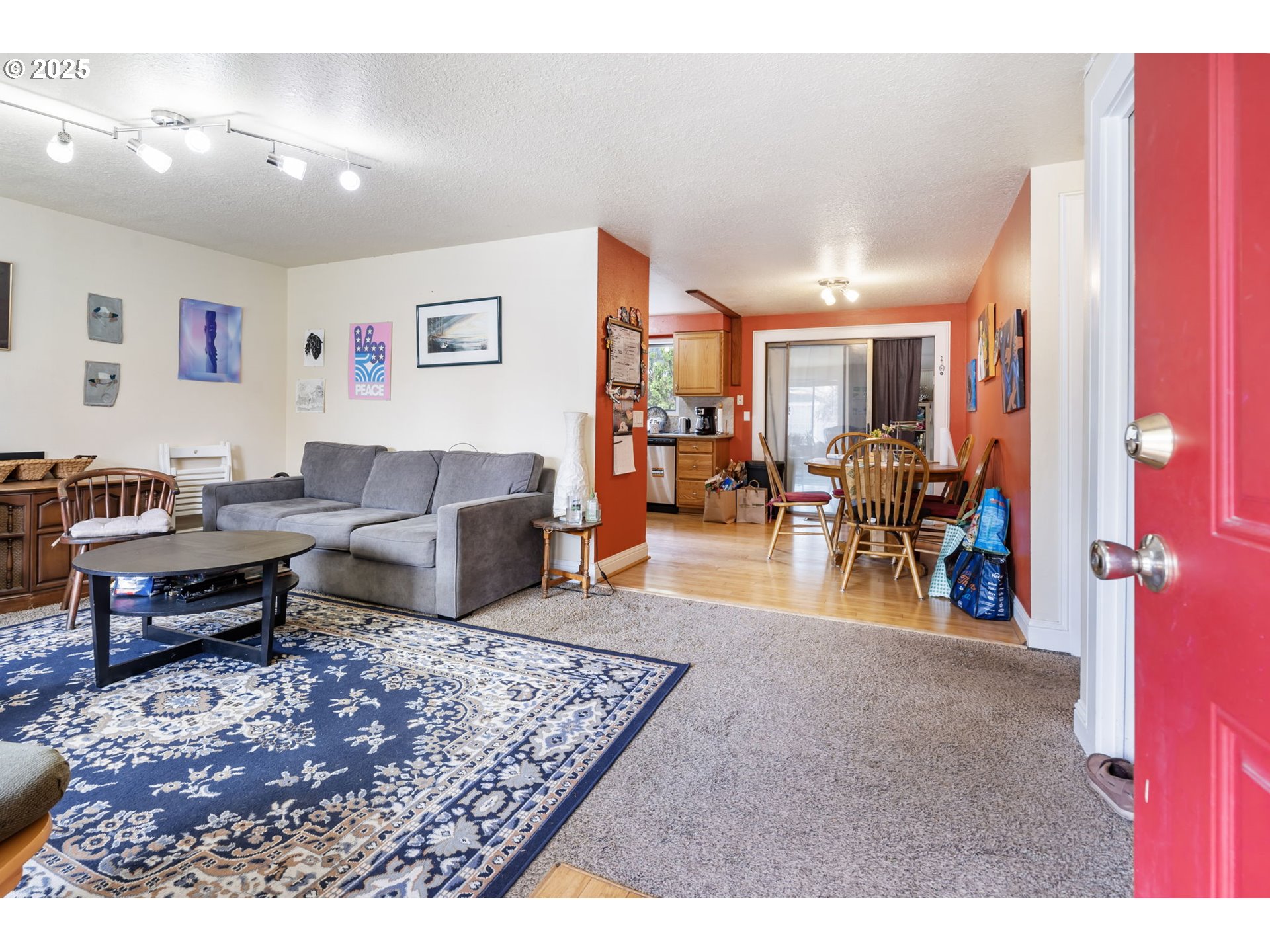 4402 NE EMERSON ST A