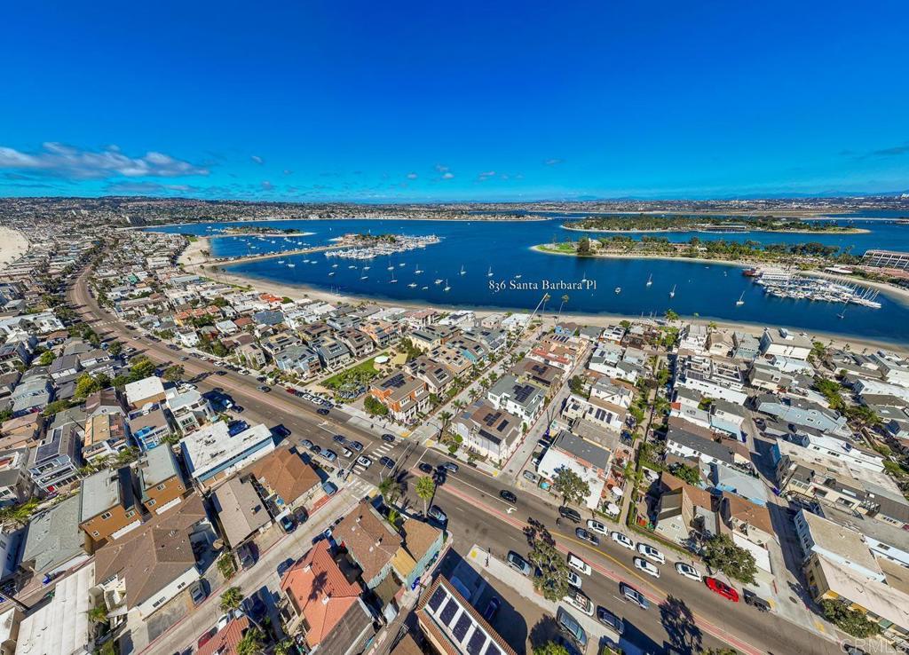836 Santa Barbara Place
