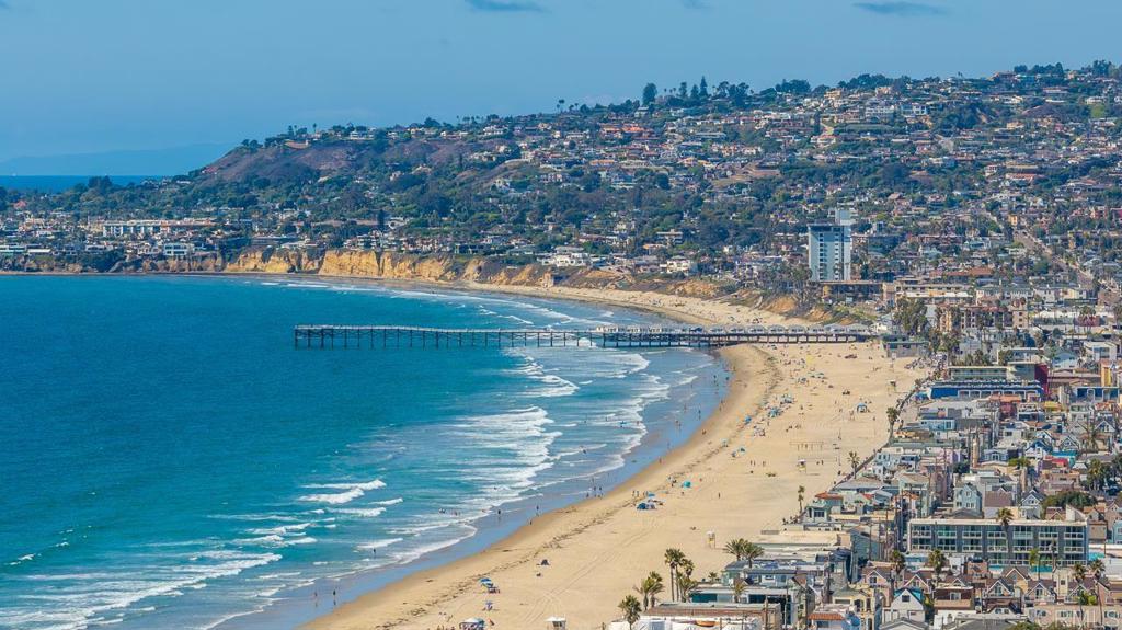 836 Santa Barbara Place