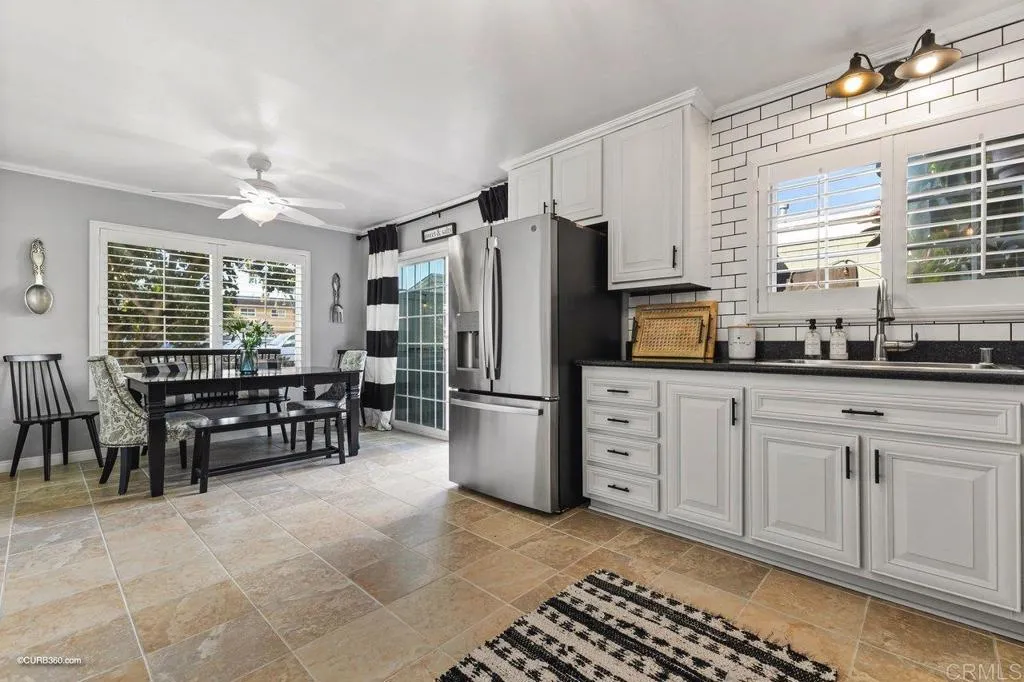 2525 Jefferson St. Unit: A