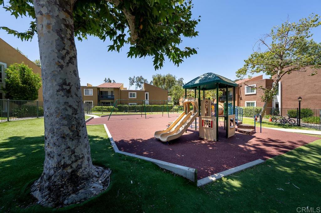 17123 W Bernardo Dr 105