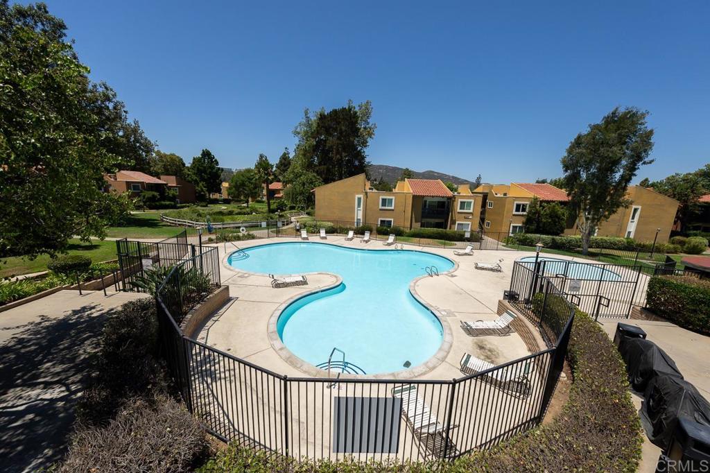 17123 W Bernardo Dr 105