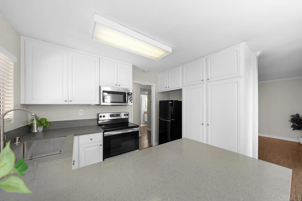 17123 W Bernardo Dr 105