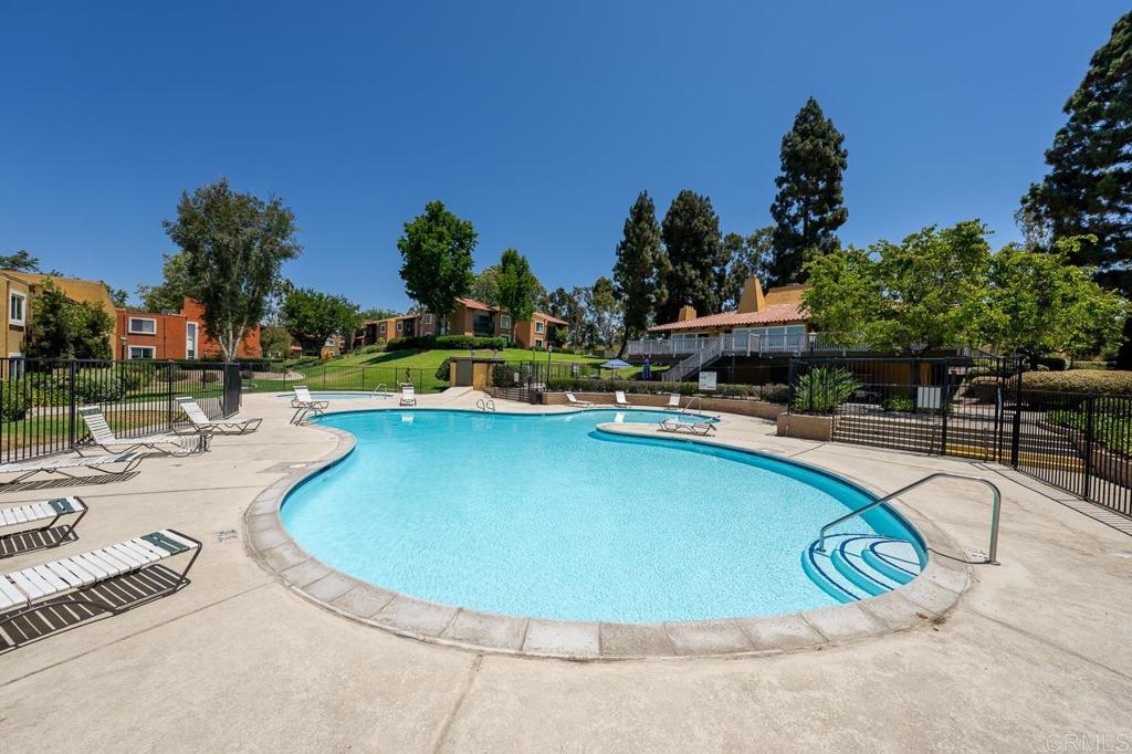 17123 W Bernardo Dr 105