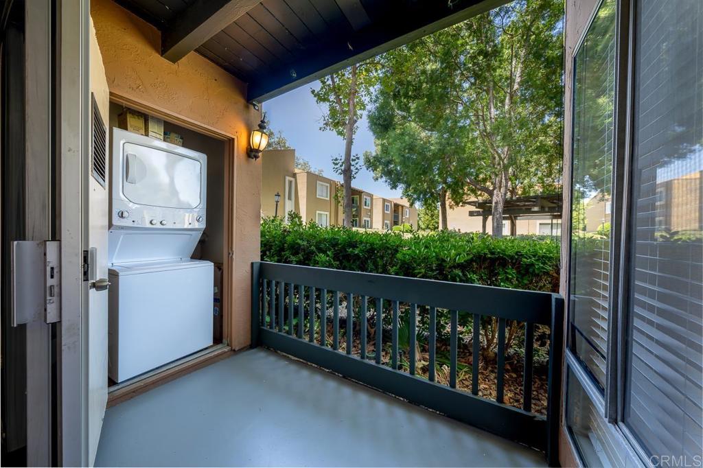 17123 W Bernardo Dr 105