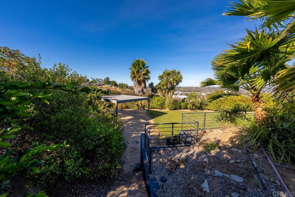5604 Toyon Road