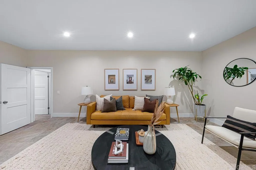 5604 Toyon Road