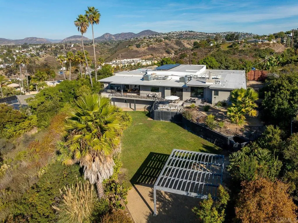 5604 Toyon Road