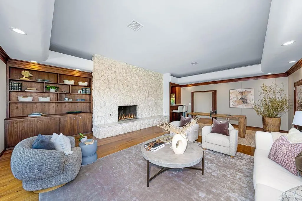 5604 Toyon Road