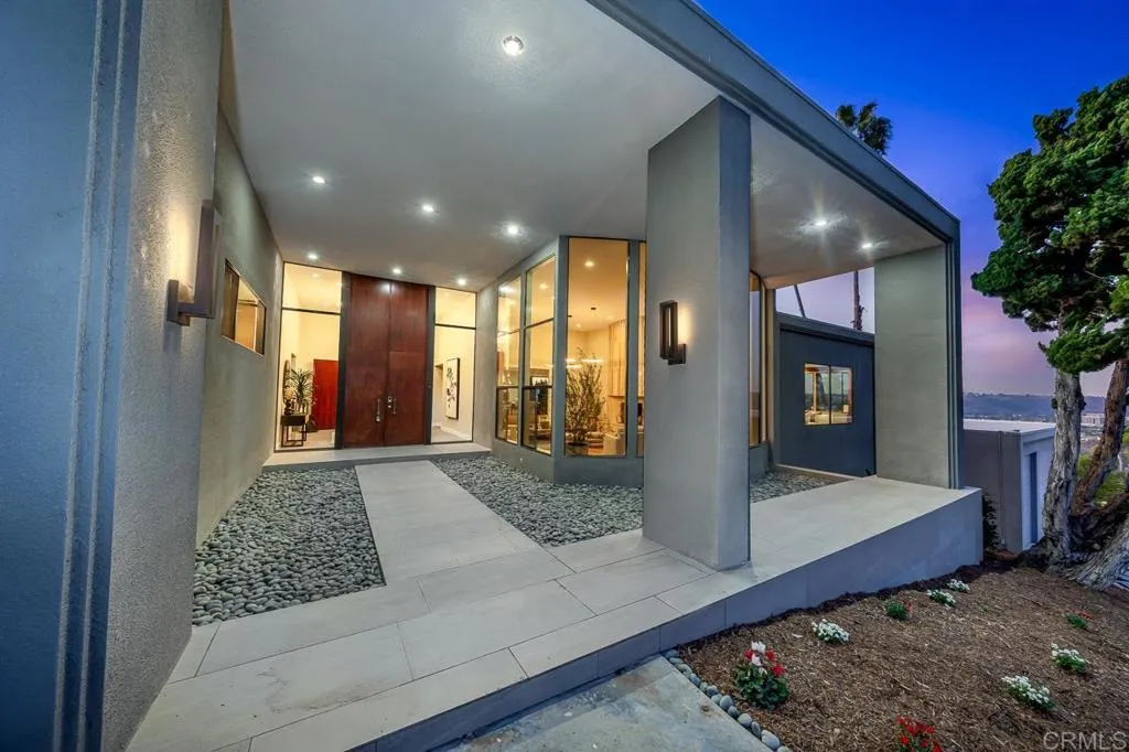 5604 Toyon Road