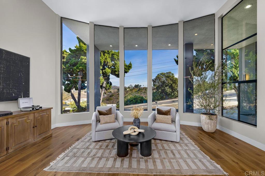 5604 Toyon Road