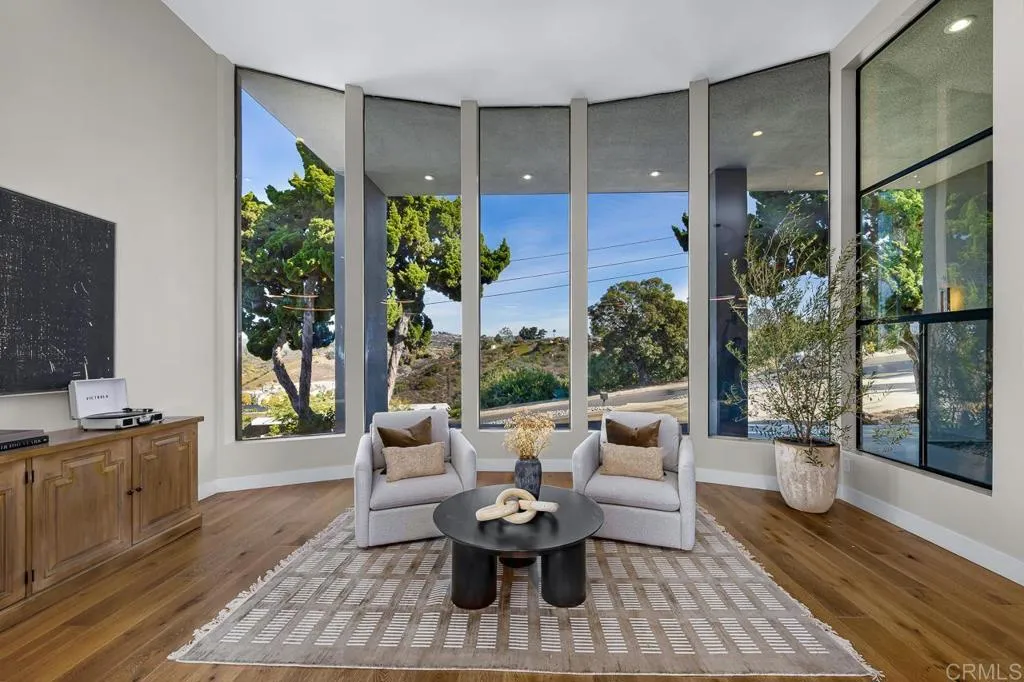 5604 Toyon Road