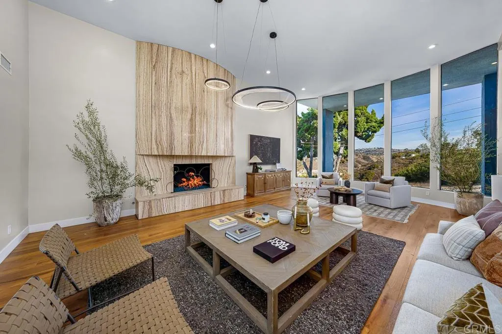 5604 Toyon Road