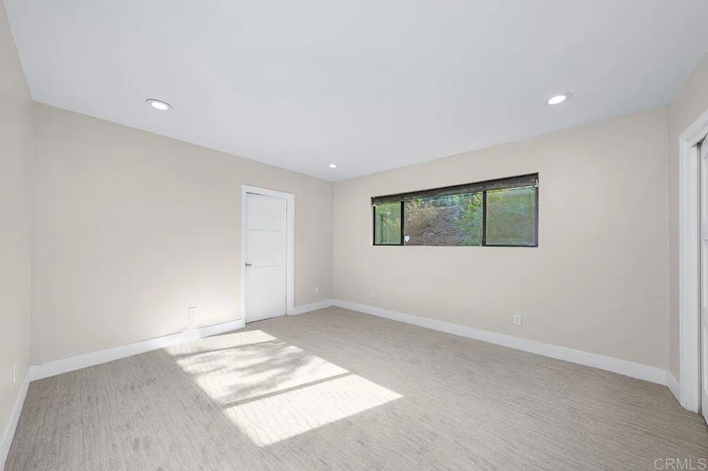 5604 Toyon Road